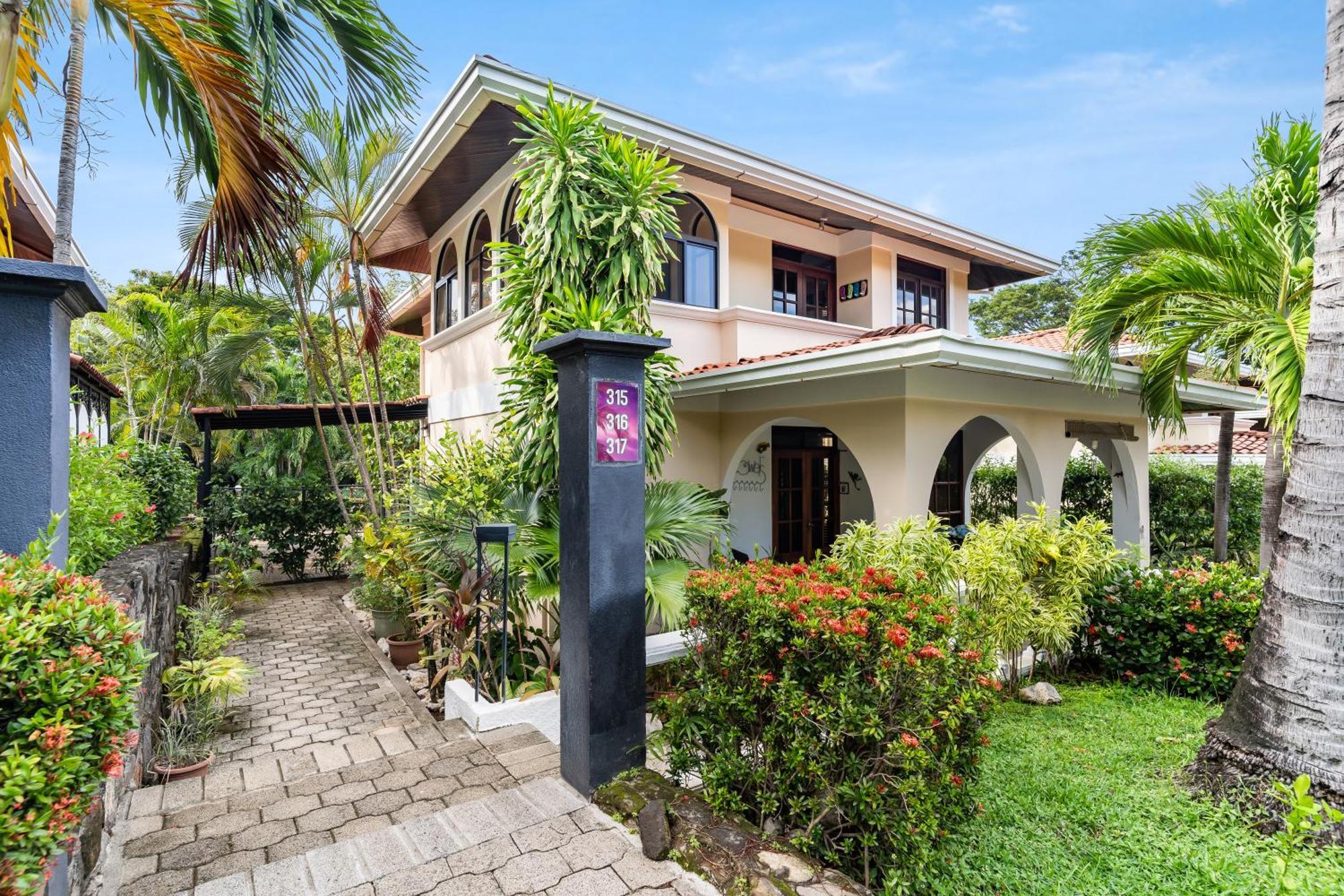 Villa Del Sueno Плая Eрмоса Екстериор снимка